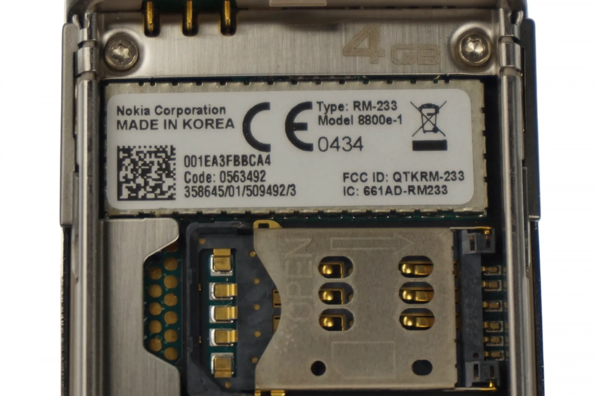 Мобильный телефон Nokia 8800 Arte 4GB Carbon - фото товара